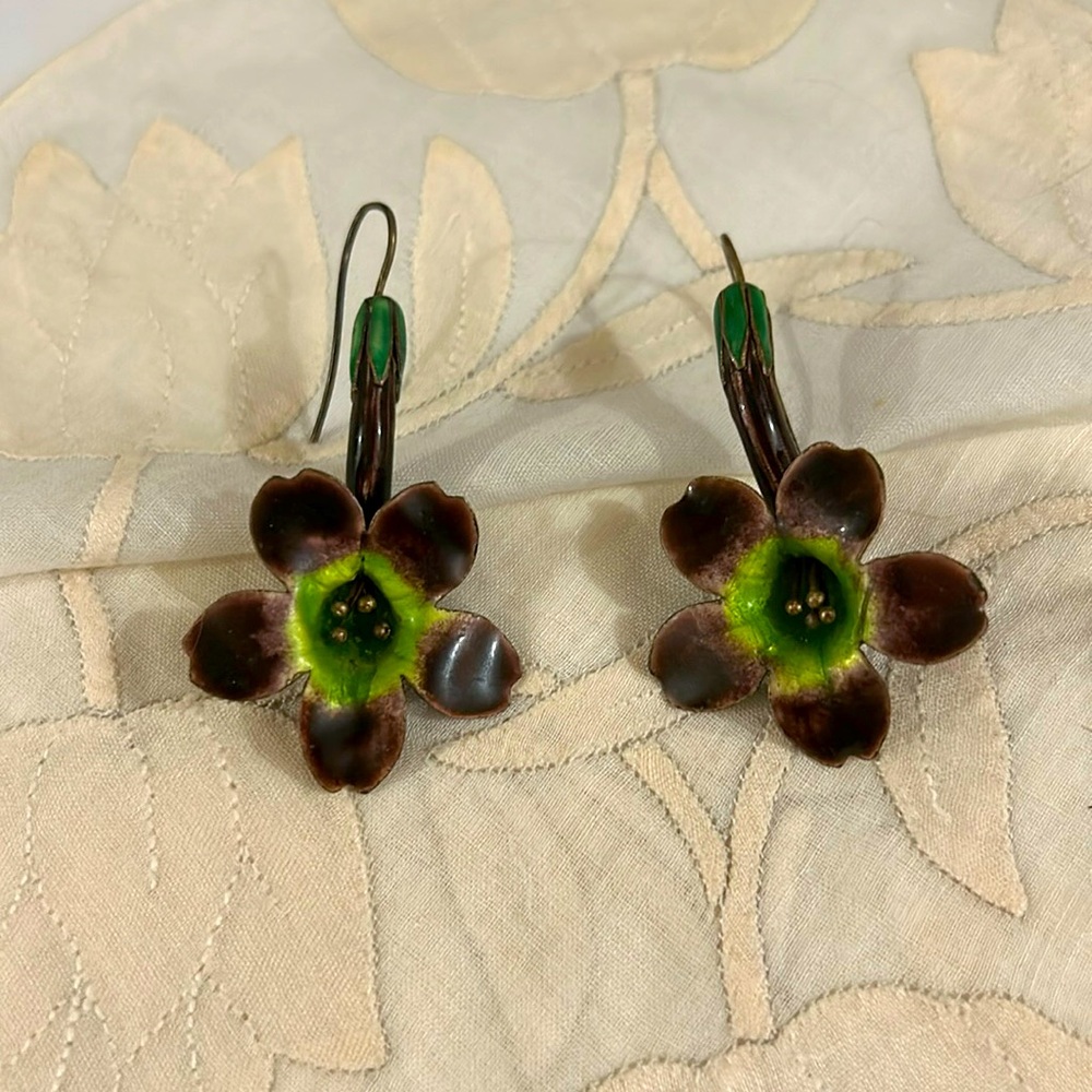 Vintage Purple Flower Earrings